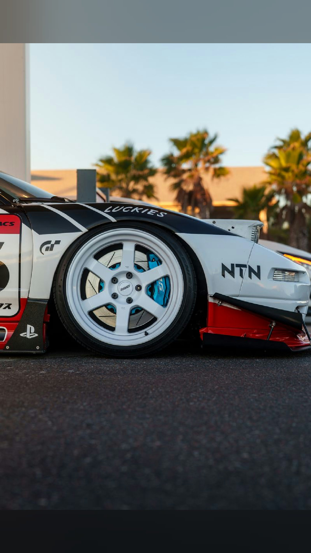 peak automotive design
1991 Honda NSX
📷 astesmedia · Pexels
#cars #carsofinstagram #jdm #honda #nsx