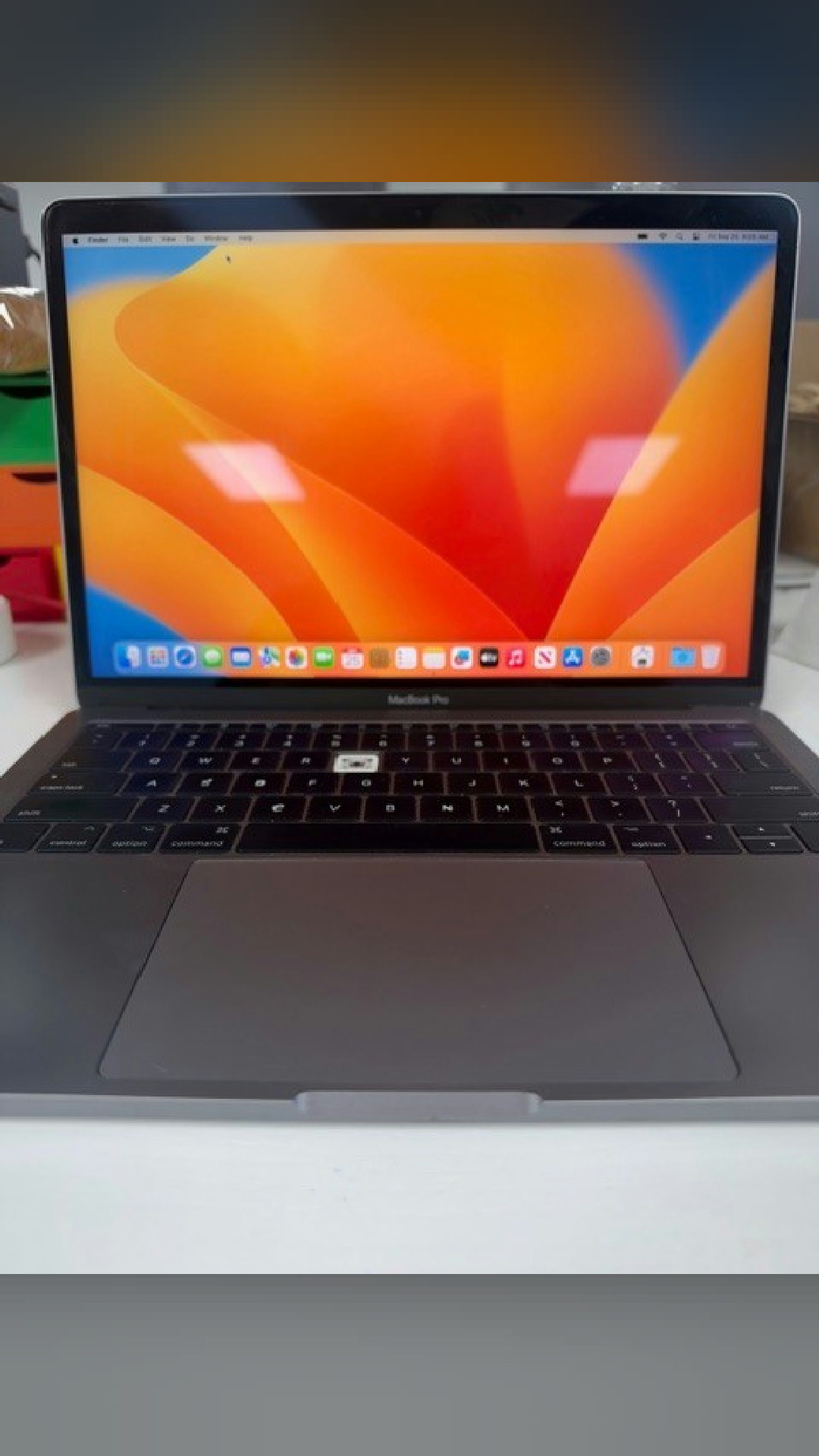 before it goes
2017 Apple MacBook Pro 13”- i5 2.3GHZ - Choose Specs - Missing Keys/Screen Wear
$129.95 · Used
🛒 https://www.ebay.com/itm/158337841833
#apple #iphone #macbook #ipad #airpods #tech #deals